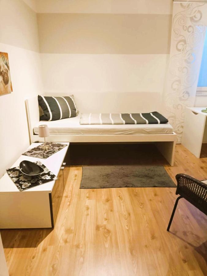 Sylvis Home Zentral Gelegenes Ferienhaus In Ruhiger Lage Fürth 外观 照片